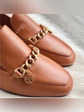 NEW TORY BURCH MINI BENTON CHARM 20MM LOAFERS AMBRa TAN CALF LEATHER SIZE 8.5